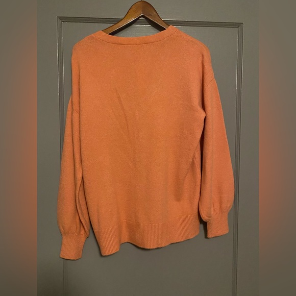 Loft Sweater - Picture 2 of 2